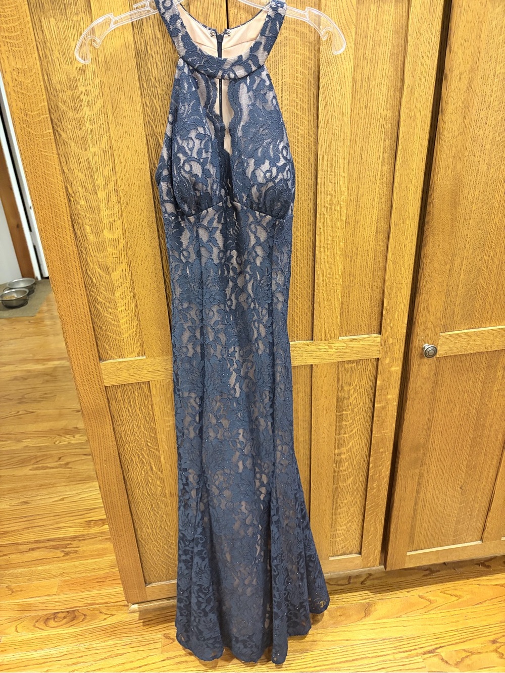 Navy Lace Halter Evening Gown - Elegant Long Dress Size 4